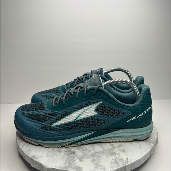 Altra Viho Women's Zero Drop Running Shoes Teal Blue Footshape - Picture 1 of 7